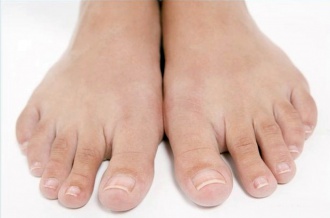 Грибок на ногах – симптомы